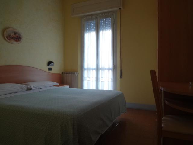 Hotel Villa Aurora Bellaria-Igea Marina Exteriör bild