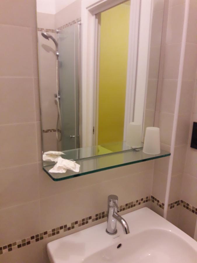 Hotel Villa Aurora Bellaria-Igea Marina Exteriör bild